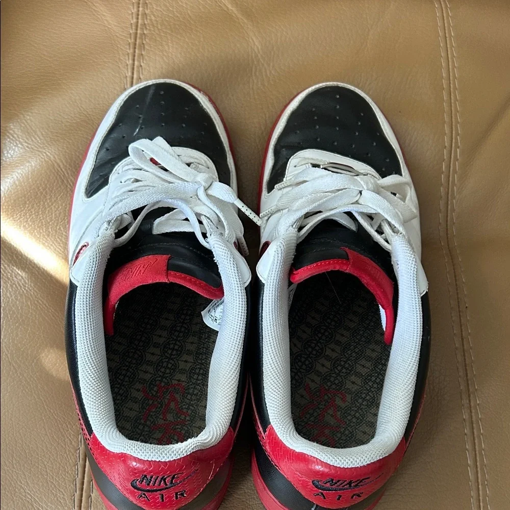Nike Air Force 1 ‘82 Low Top Varsity Red Black and White size 13 - Picture 8 of 11